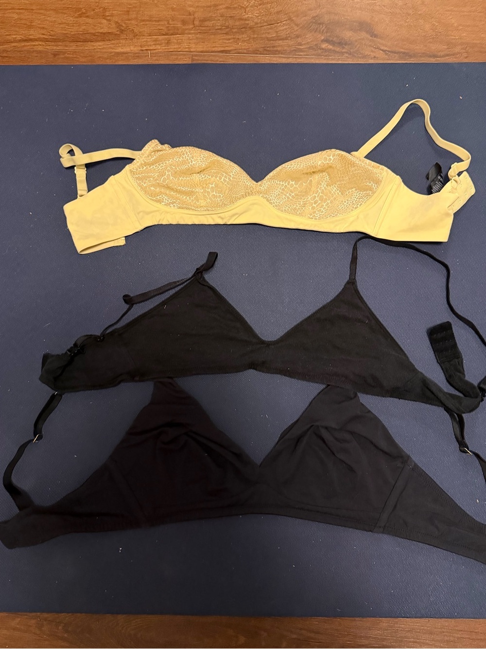3-PC Womens Wireless Unlined Bra Bundle, Fits 34d